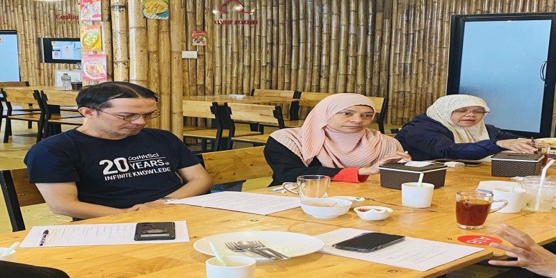 EcoTive X ทีมตลาดท่าพระยาเมืองสาย ประชุมติดตามความคืบหน้าเรื่องจดทะเบียนบริษัทเพื่อสังคม (Social Enterprise)